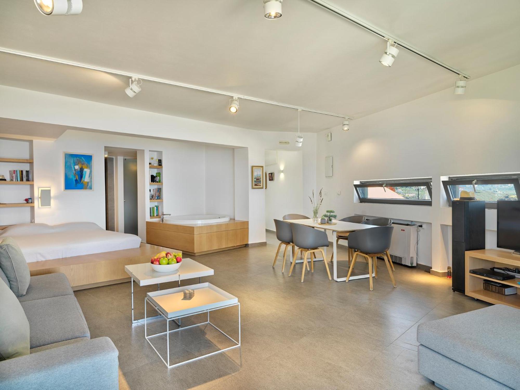 Alectrona Living Crete, Rocsea Luxury Apartment 플라타니아스 외부 사진